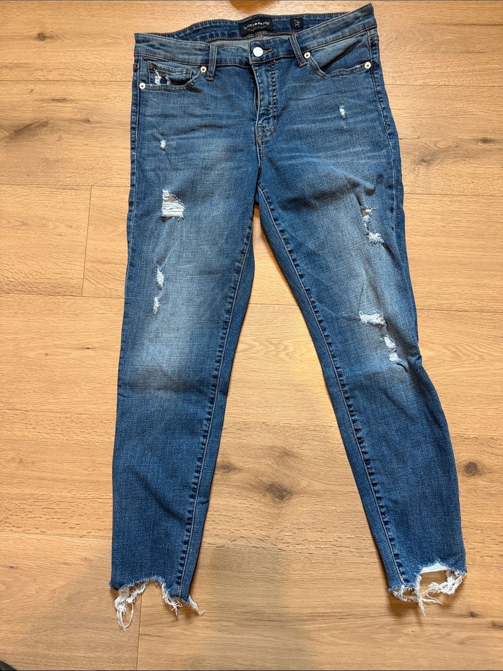 Lucky Brand Distressed Blue Cropped Ankle Jeans